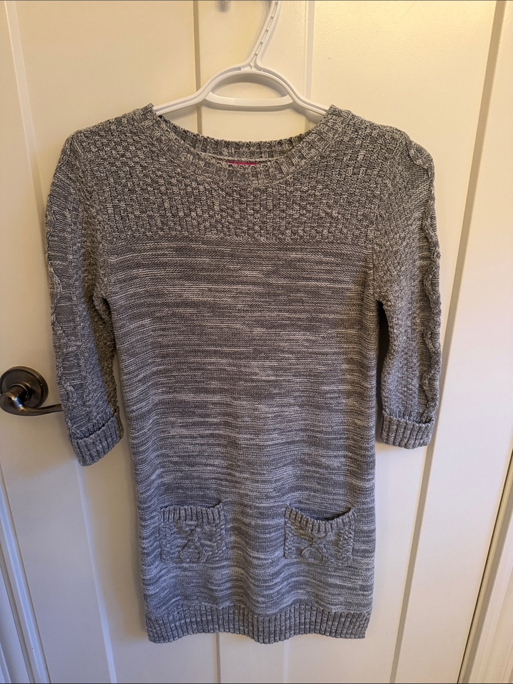 GIrls’ Shrinking Violet Gray Knit Pocket Sweater Dress, size 14